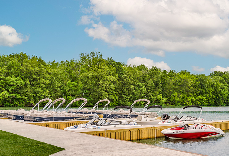 boat rentals docked at sylvan beach supply co